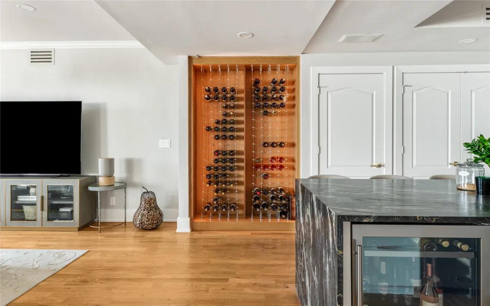 3401 Lee Parkway #404 Dallas, TX 75219