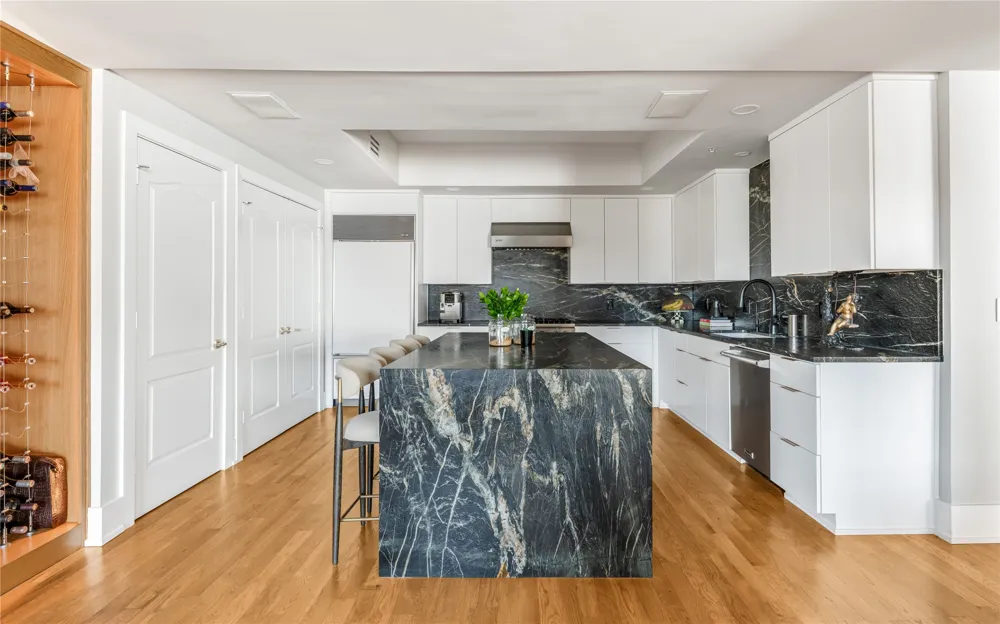 3401 Lee Parkway #404 Dallas, TX 75219