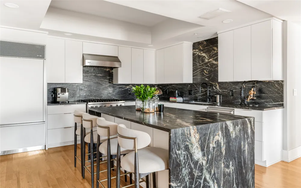 3401 Lee Parkway #404 Dallas, TX 75219