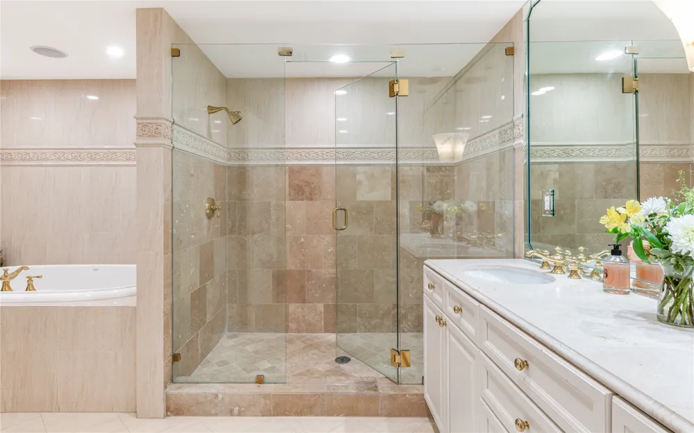 3401 Lee Parkway #404 Dallas, TX 75219