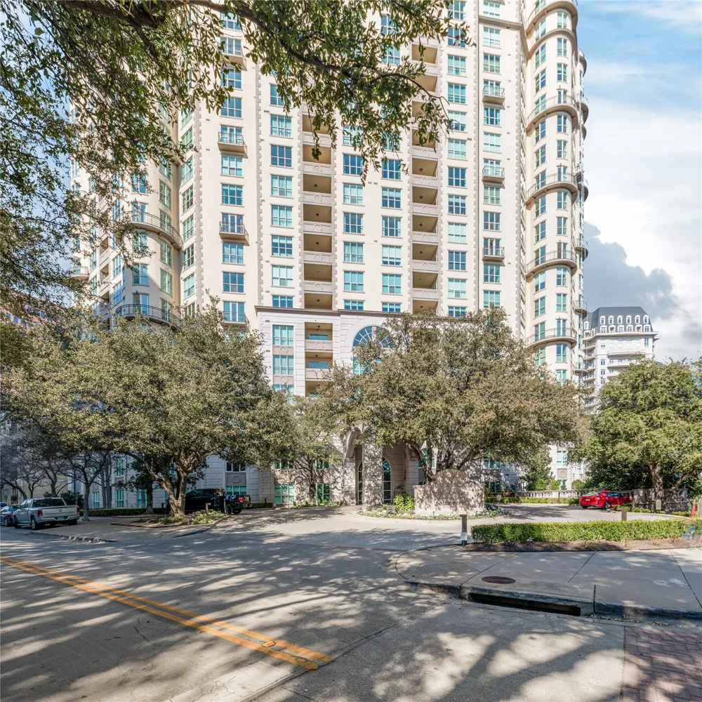 3401 Lee Parkway #404 Dallas, TX 75219