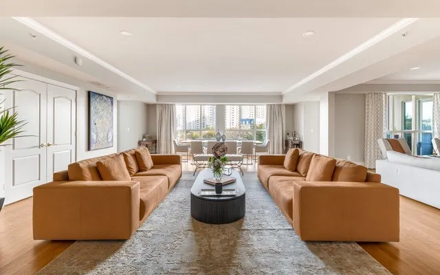 3401 Lee Parkway #404 Dallas, TX 75219