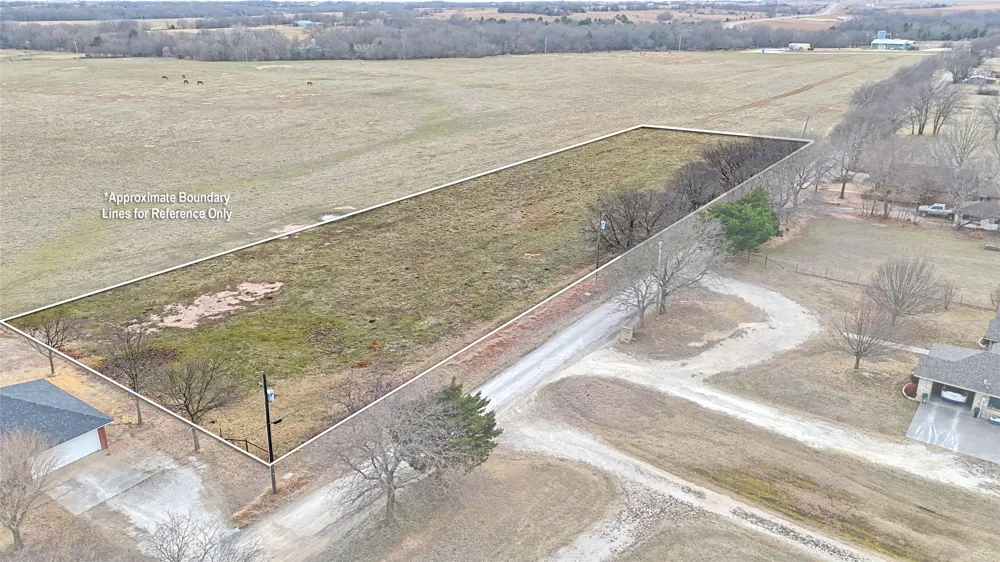 815 W Williams Street St Jo, TX 76265