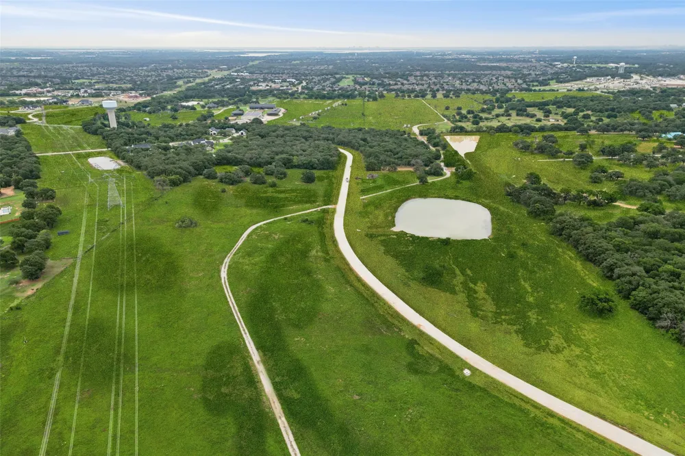 608 Wiesen Way Bartonville, TX 76226
