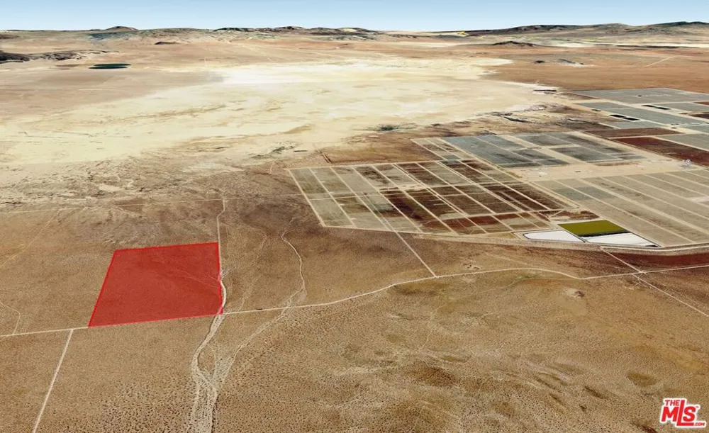 Hoffman Road Hinkley, CA 92347