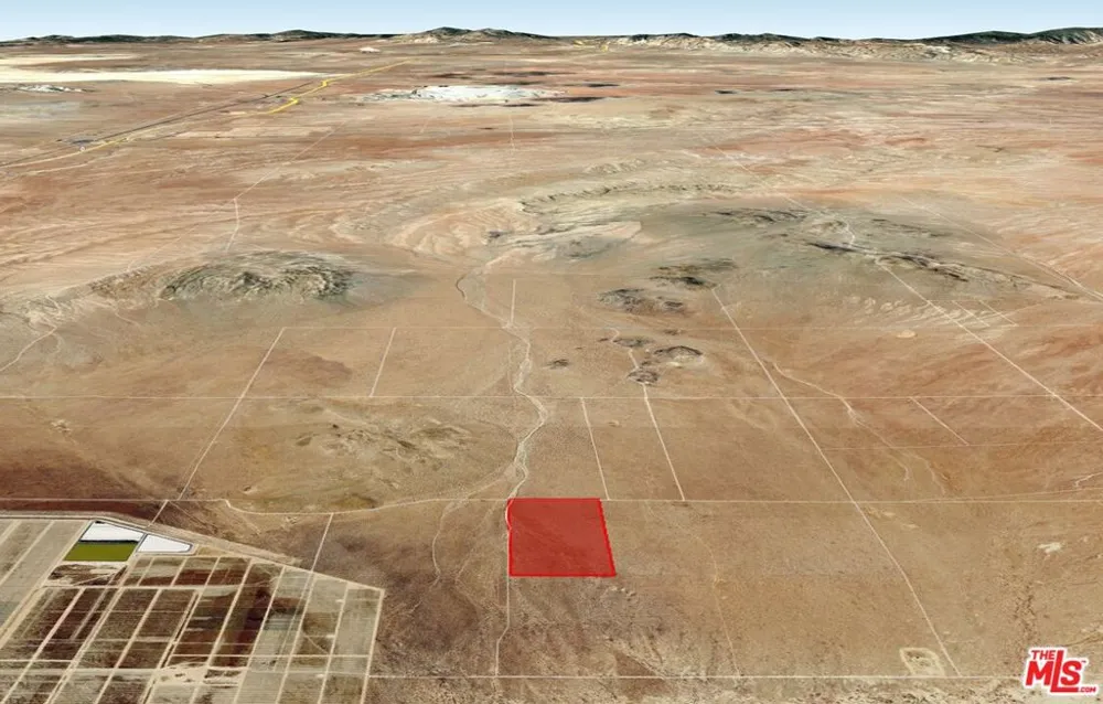 Hoffman Road Hinkley, CA 92347