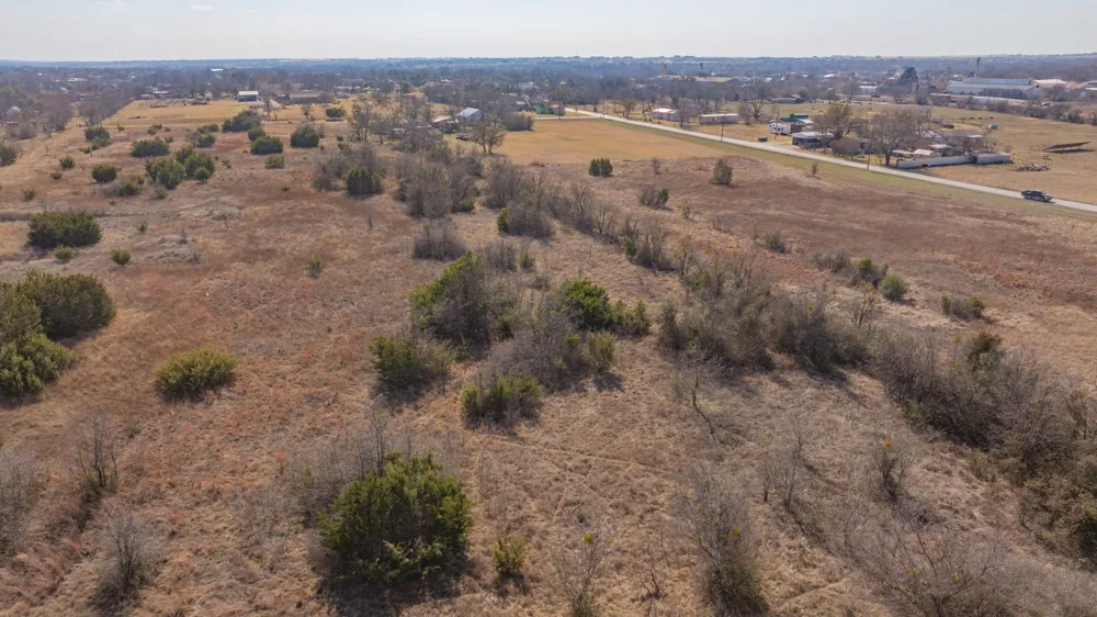 E Harris Dublin, TX 76446
