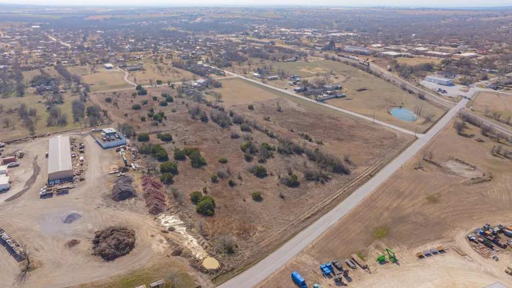 E Harris Dublin, TX 76446