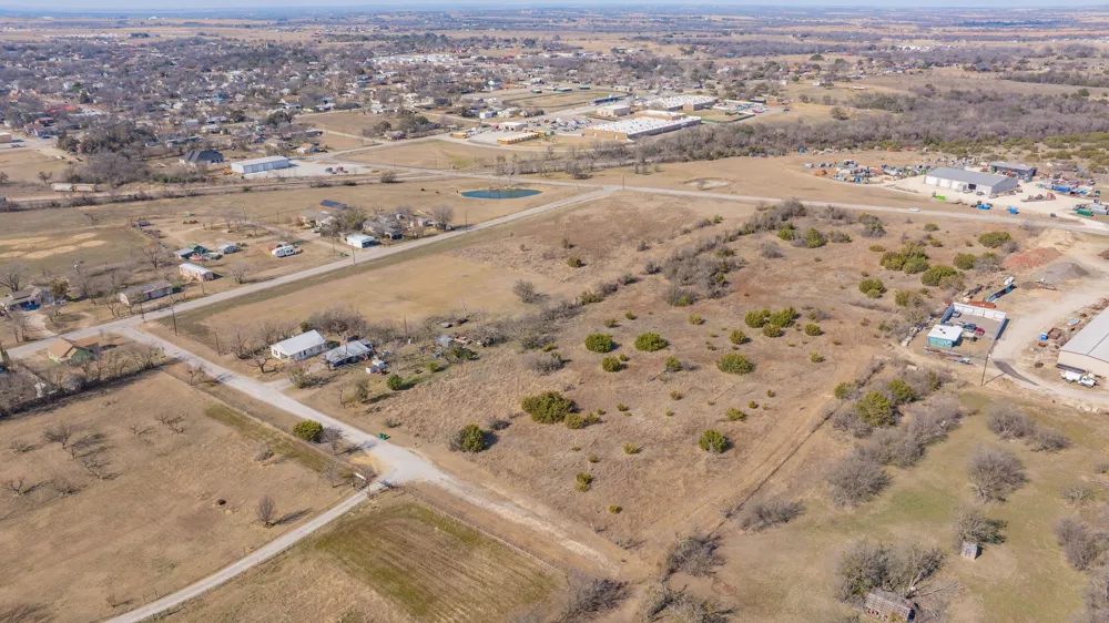 E Harris Dublin, TX 76446
