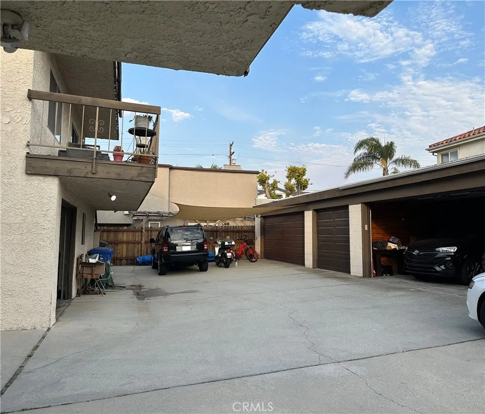 2220 Huntington Lane #4 Redondo Beach, CA 90278