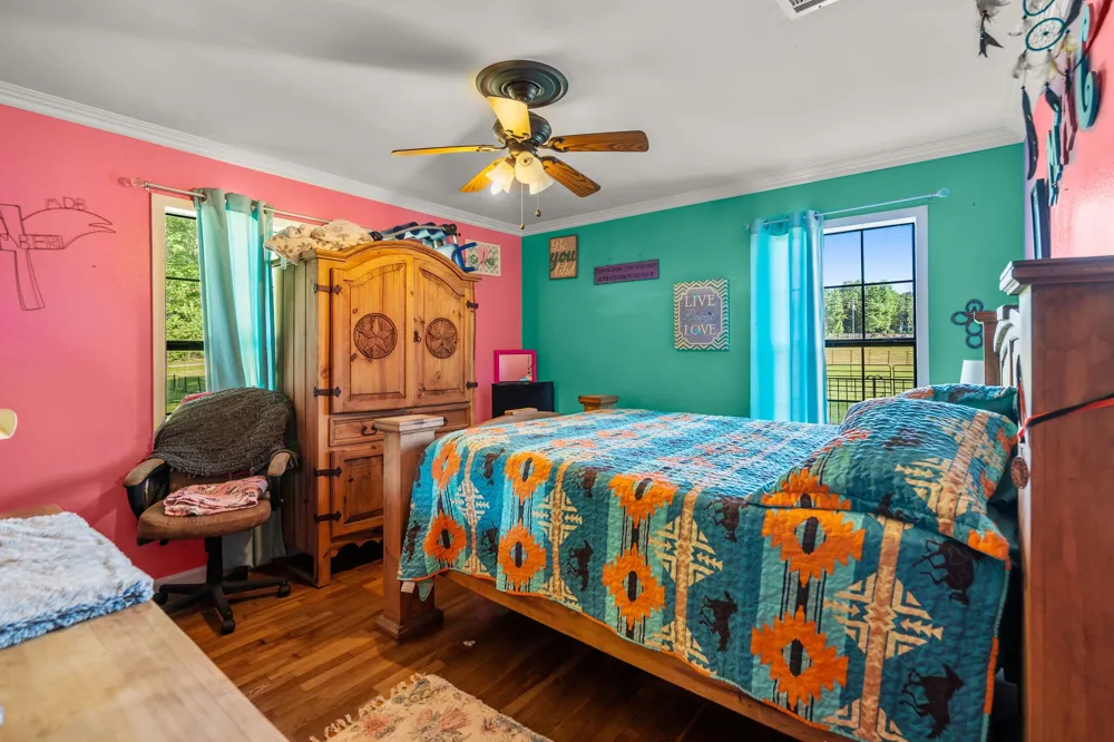 2711 Fm 250 Hughes Springs, TX 75656