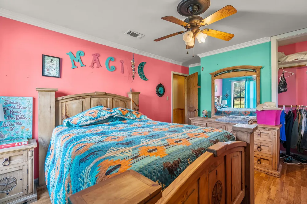 2711 Fm 250 Hughes Springs, TX 75656