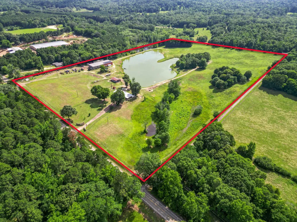 2711 Fm 250 Hughes Springs, TX 75656
