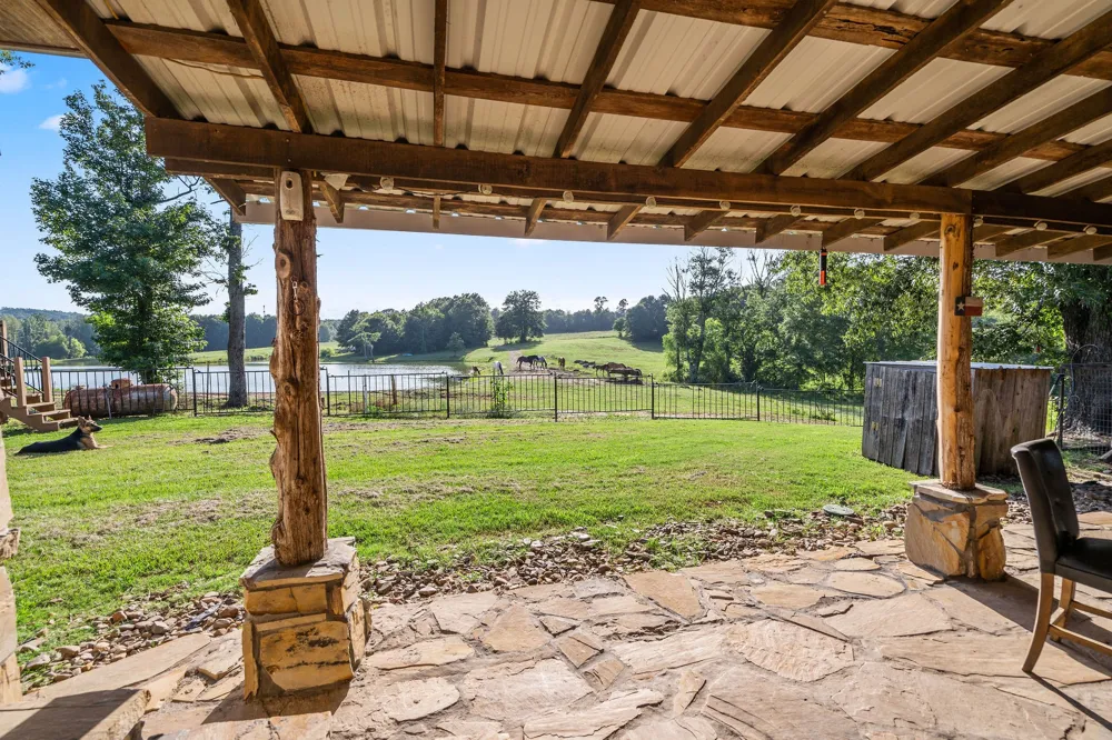 2711 Fm 250 Hughes Springs, TX 75656