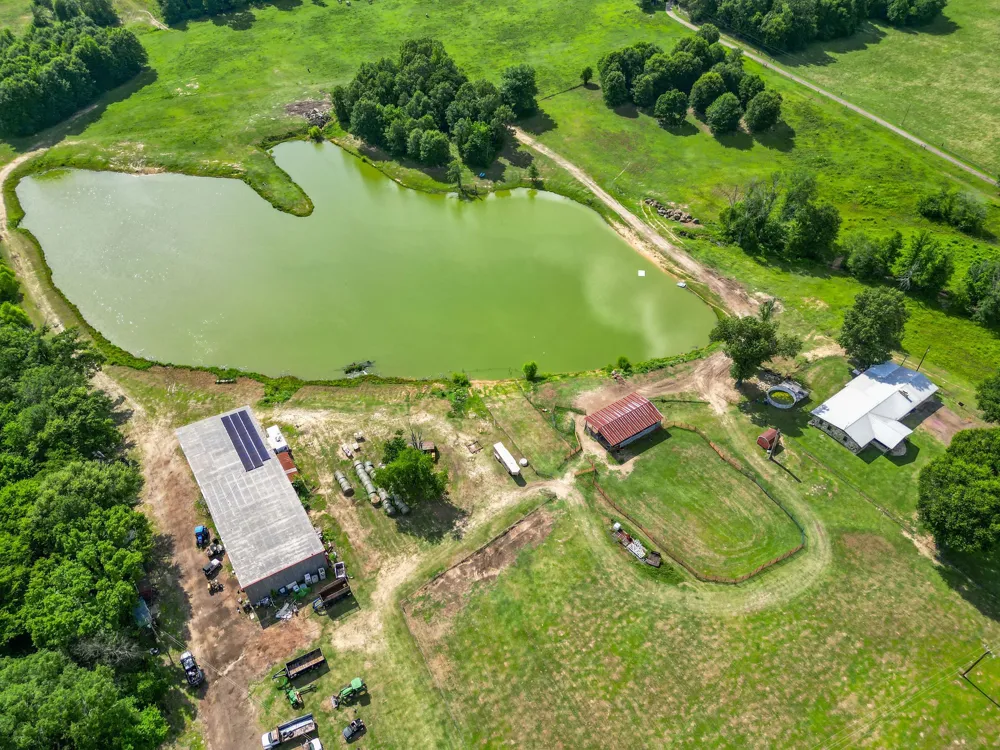 2711 Fm 250 Hughes Springs, TX 75656