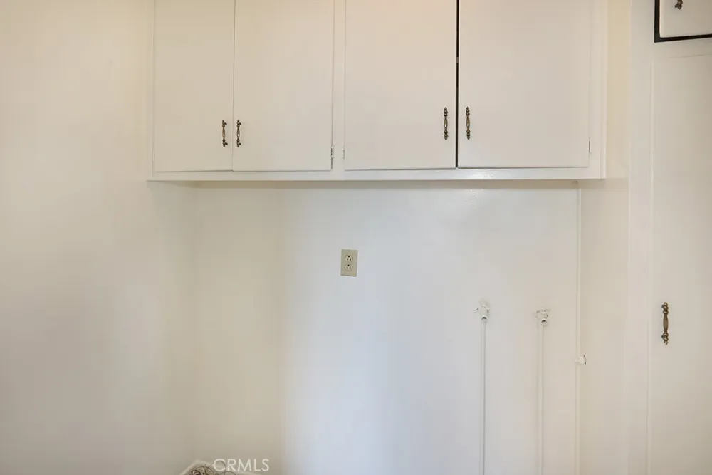 6449 Lemon Avenue Long Beach, CA 90805