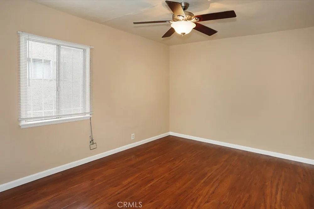 6449 Lemon Avenue Long Beach, CA 90805