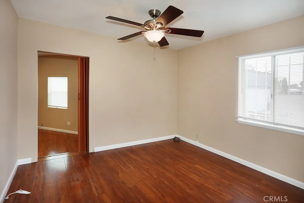 6449 Lemon Avenue Long Beach, CA 90805