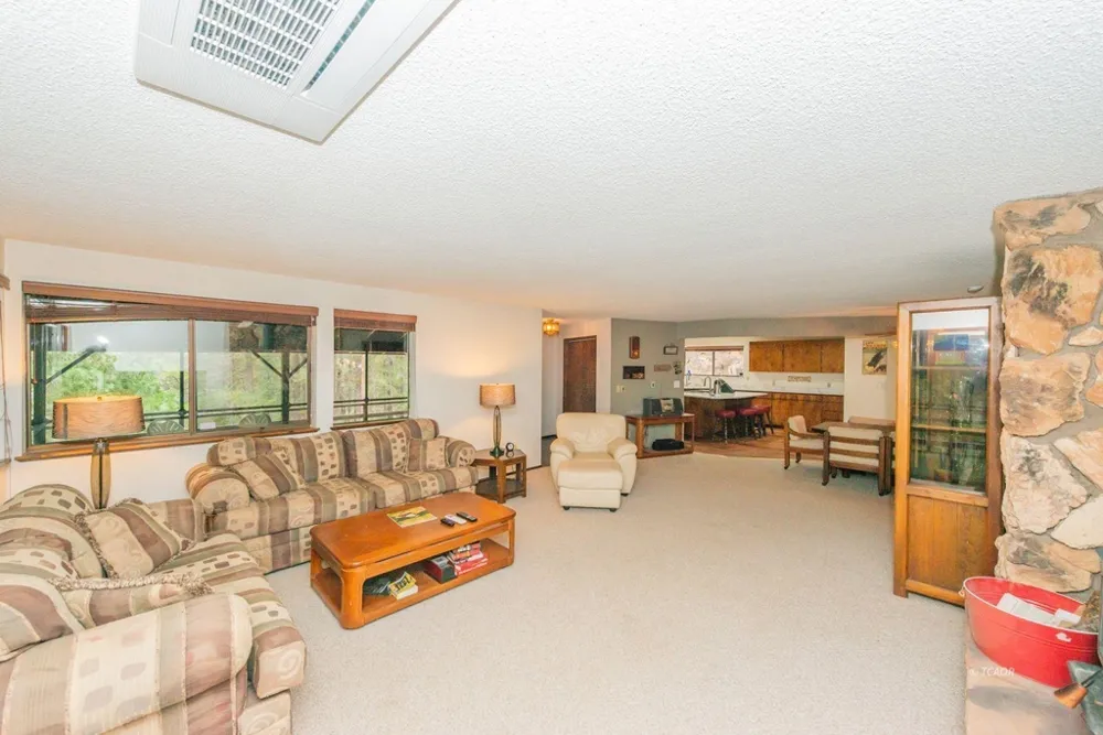410 Lake Forest Dr. Trinity Center, CA 96091