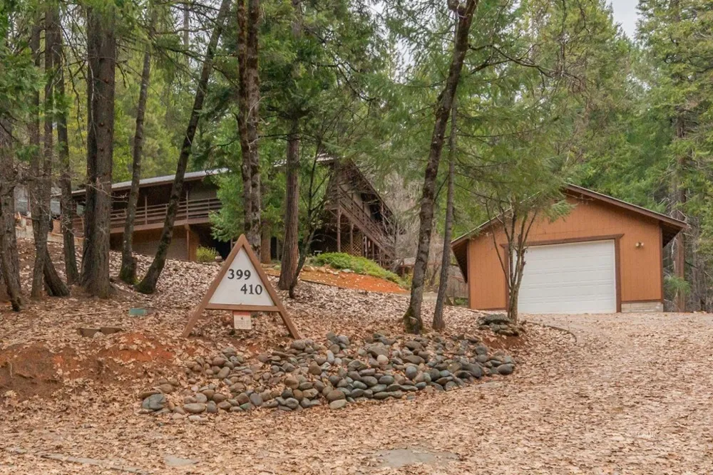 410 Lake Forest Dr. Trinity Center, CA 96091
