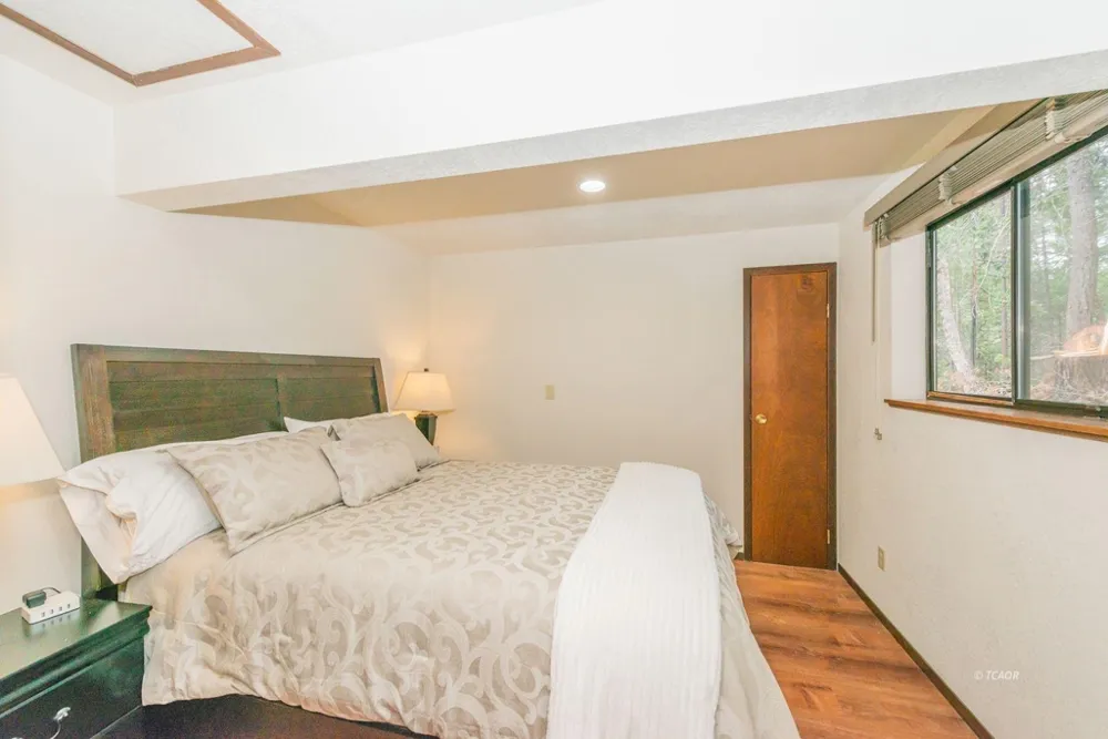 410 Lake Forest Dr. Trinity Center, CA 96091