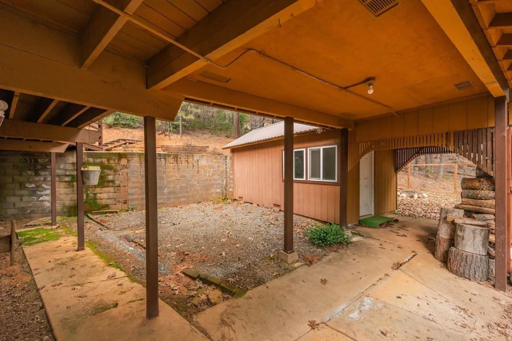 410 Lake Forest Dr. Trinity Center, CA 96091