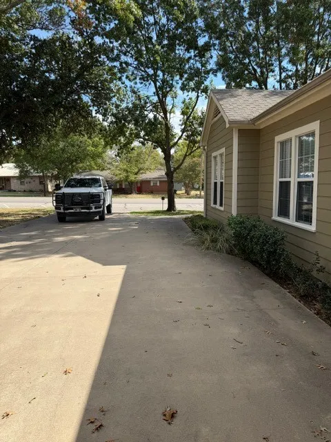 613 Main Street Muenster, TX 76252