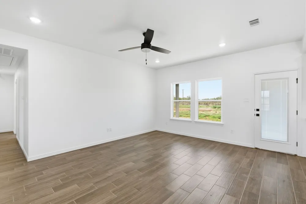 248 Yawney Drive Lipan, TX 76462