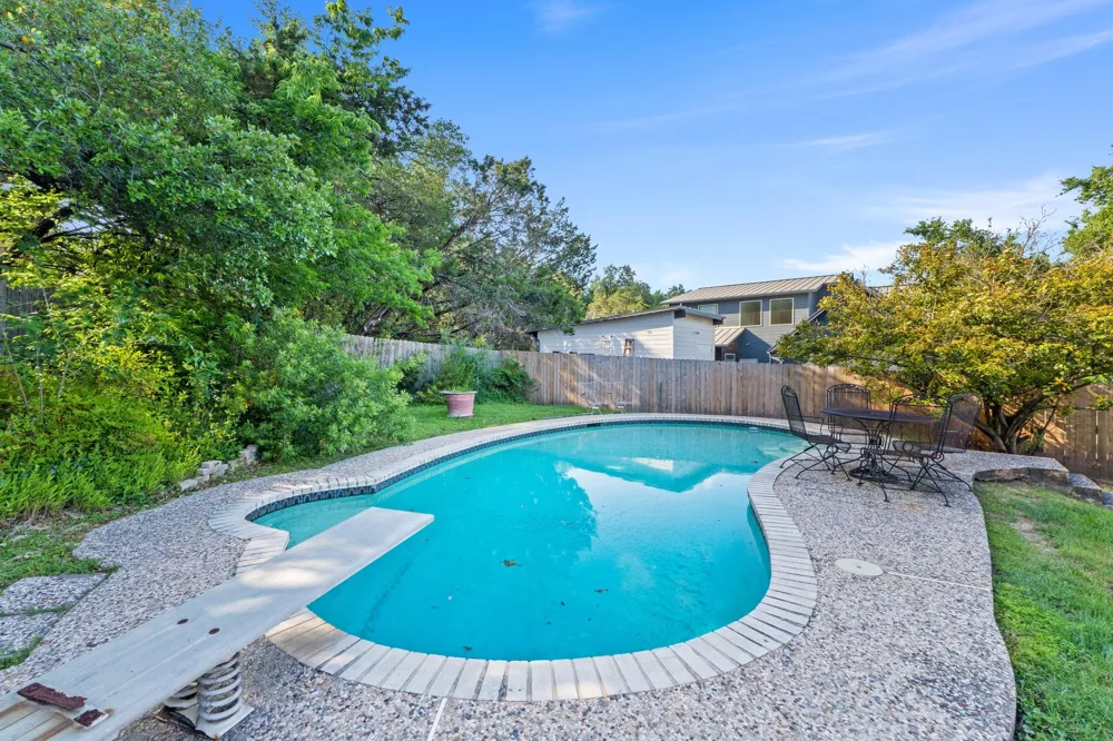 103 S Laurelwood Drive S Austin, TX 78733