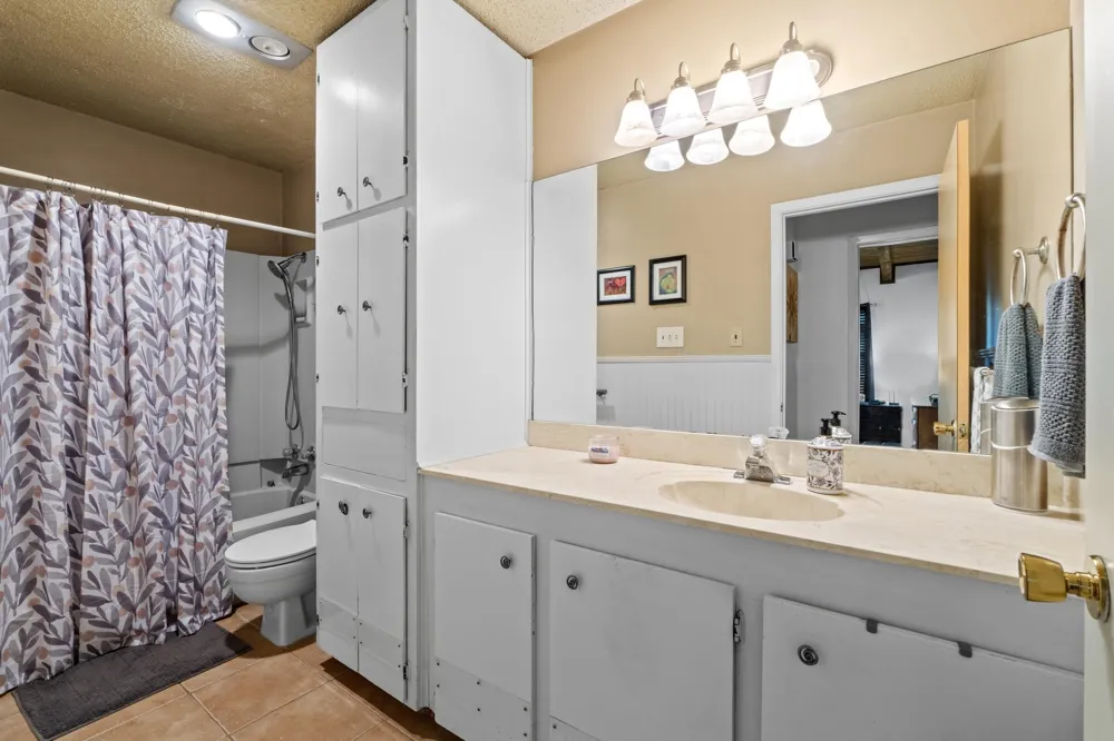 103 S Laurelwood Drive S Austin, TX 78733
