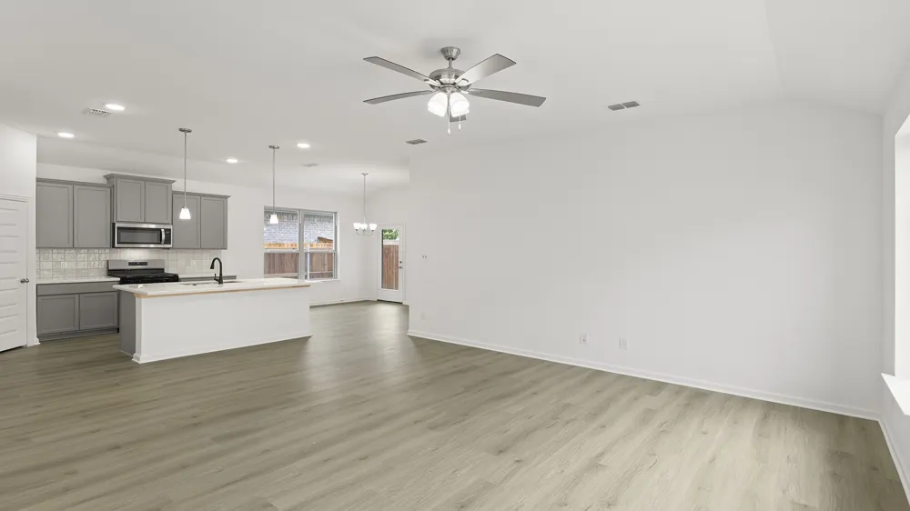 748 Hidden Feather Drive Lavon, TX 75166