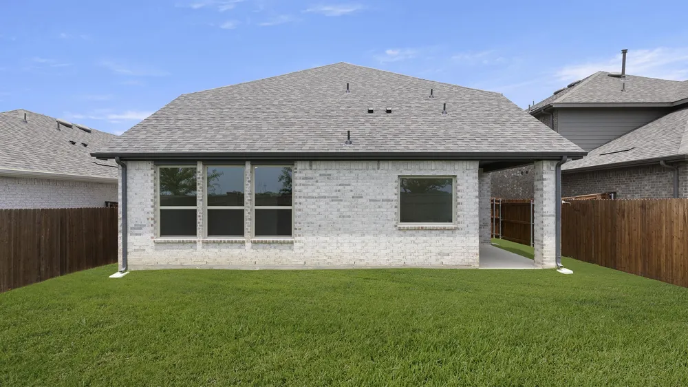 748 Hidden Feather Drive Lavon, TX 75166