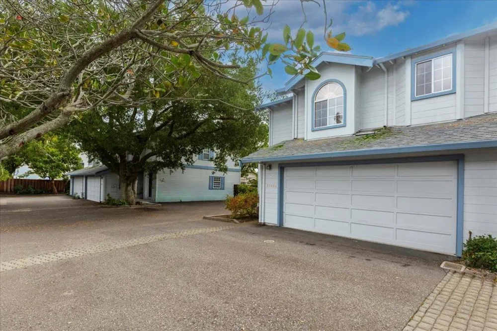 21686 Olive Avenue Cupertino, CA 95014