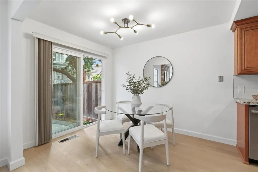 21686 Olive Avenue Cupertino, CA 95014