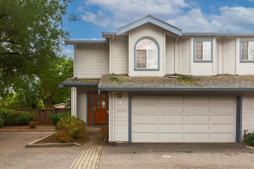 21686 Olive Avenue Cupertino, CA 95014