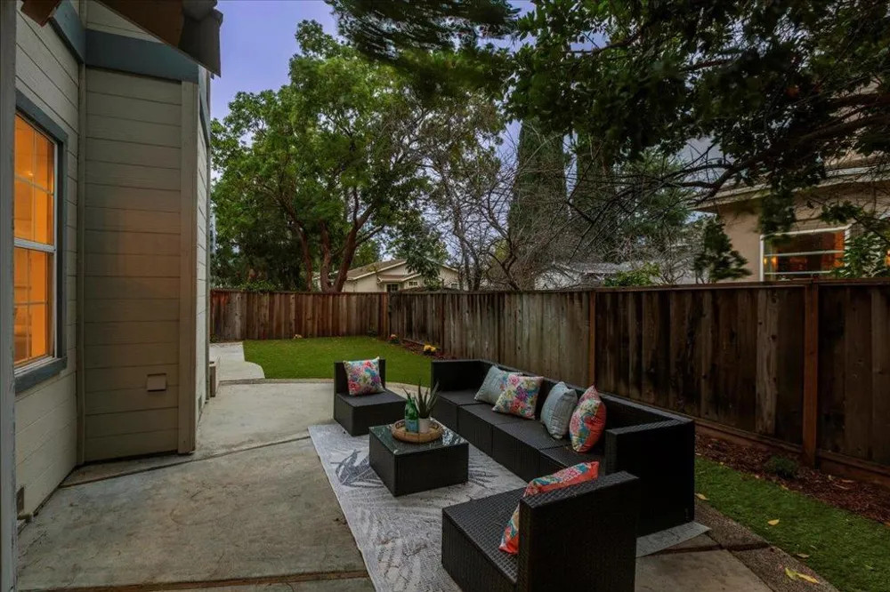 21686 Olive Avenue Cupertino, CA 95014