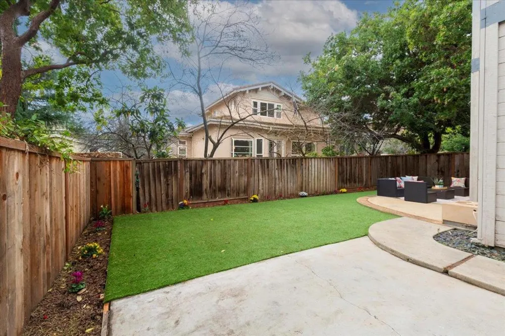 21686 Olive Avenue Cupertino, CA 95014