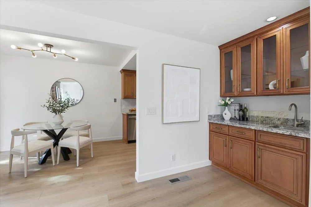21686 Olive Avenue Cupertino, CA 95014