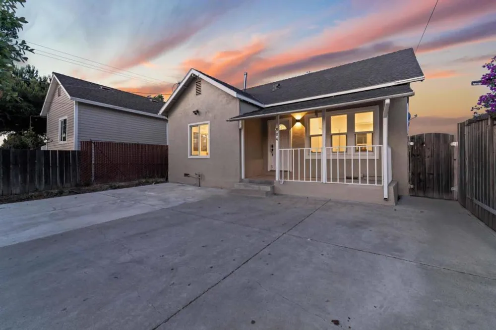 504 Hannah Street San Jose, CA 95126