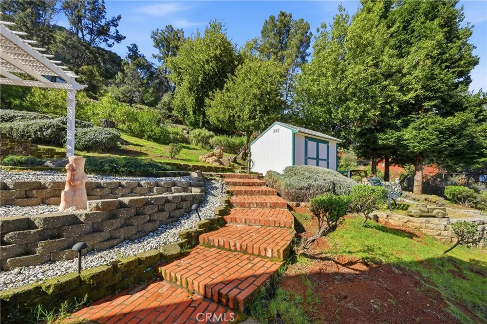 3469 Greenwood Kelseyville, CA 95451