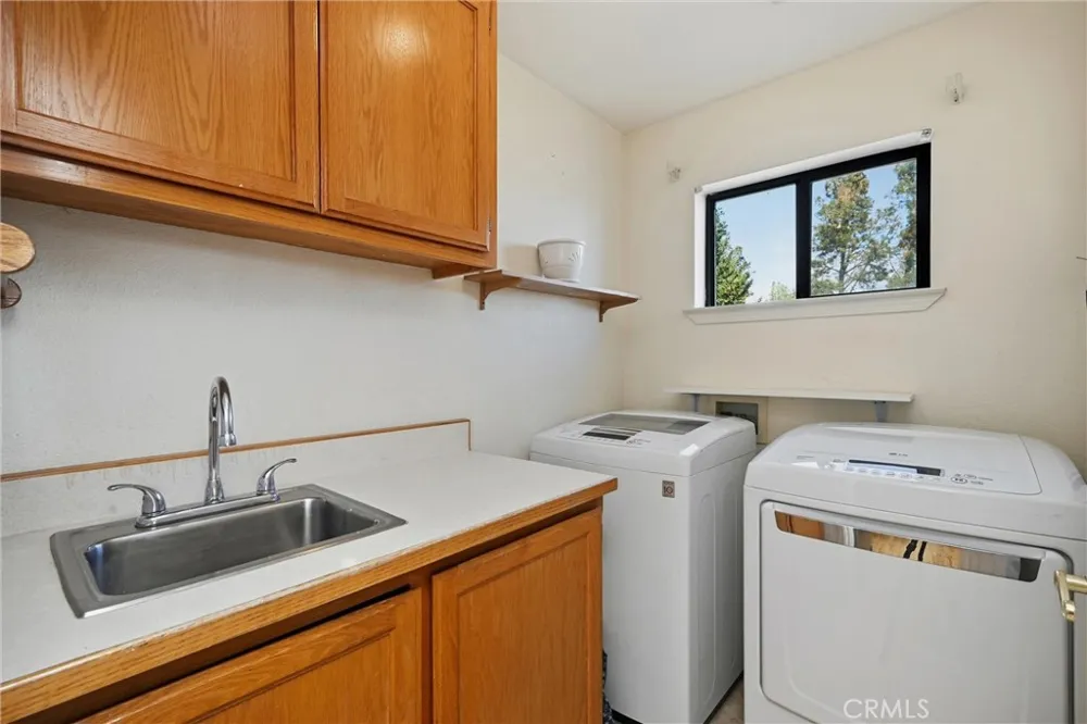 3469 Greenwood Kelseyville, CA 95451