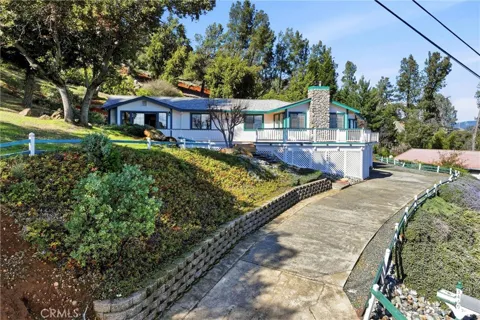 3469 Greenwood