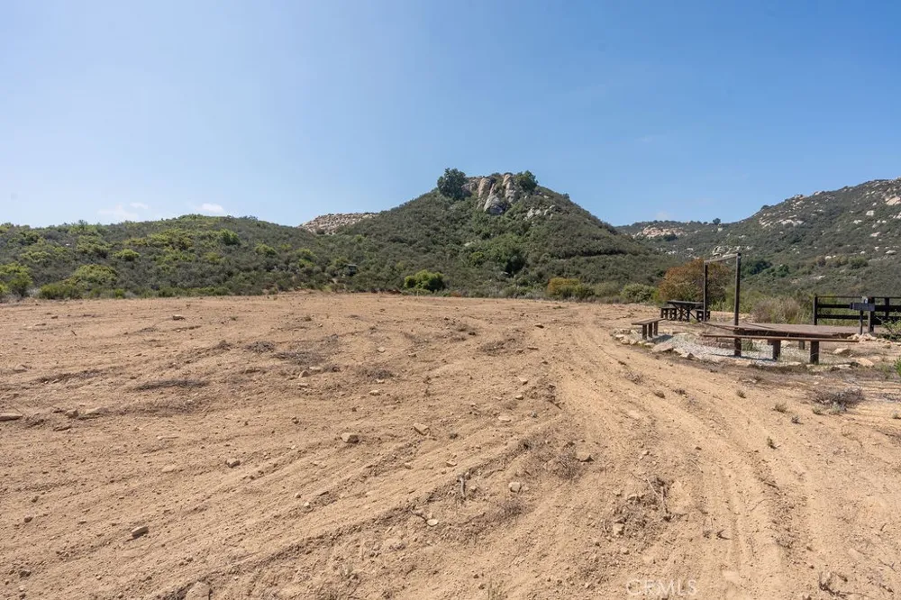 7 Hombre Ln Murrieta, CA 92562