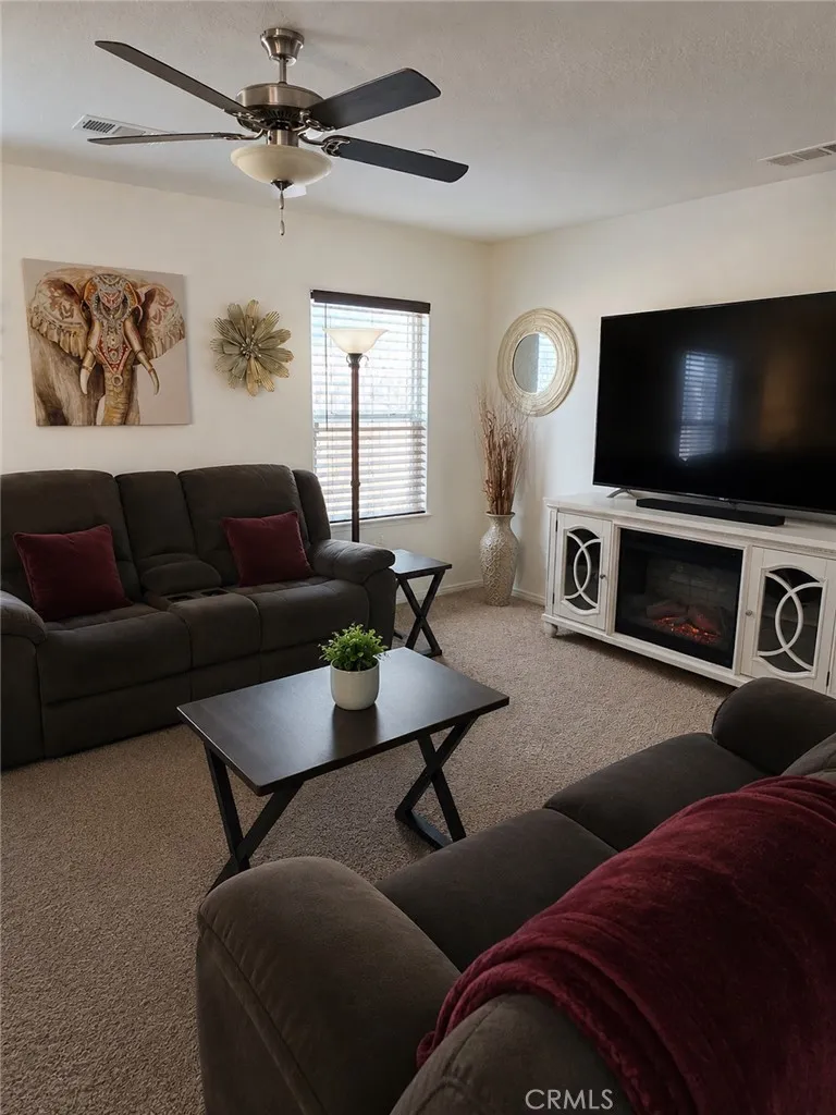 1583 Seneca Drive Madera, CA 93637