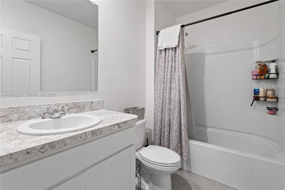 7162 tigereye way Grant Valkaria, FL 32949
