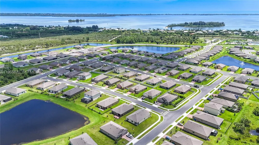 7162 tigereye way Grant Valkaria, FL 32949