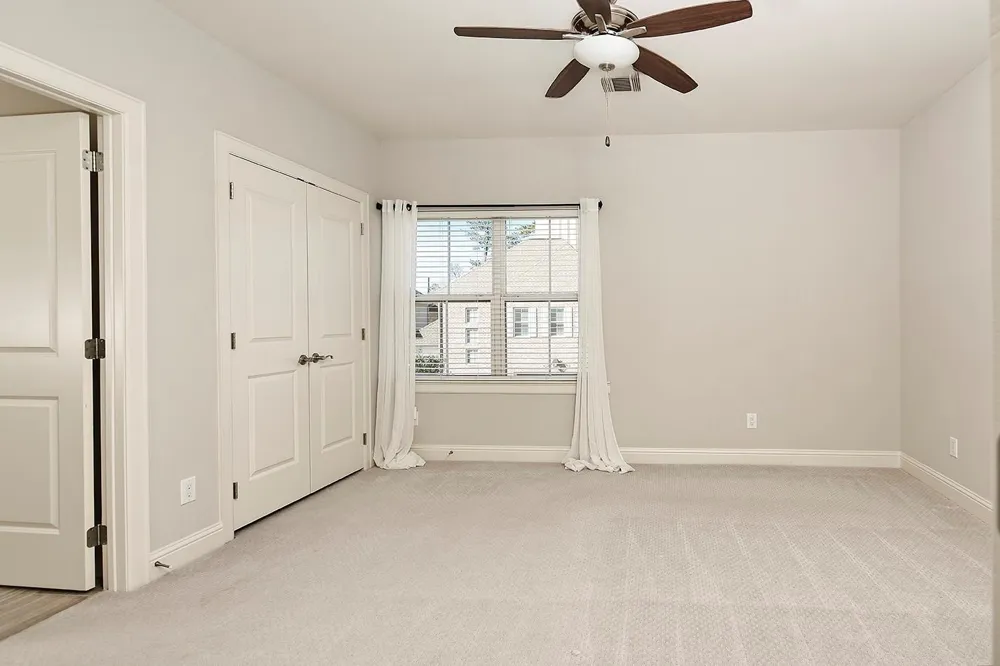 254 Green Boulevard Shenandoah, TX 77384