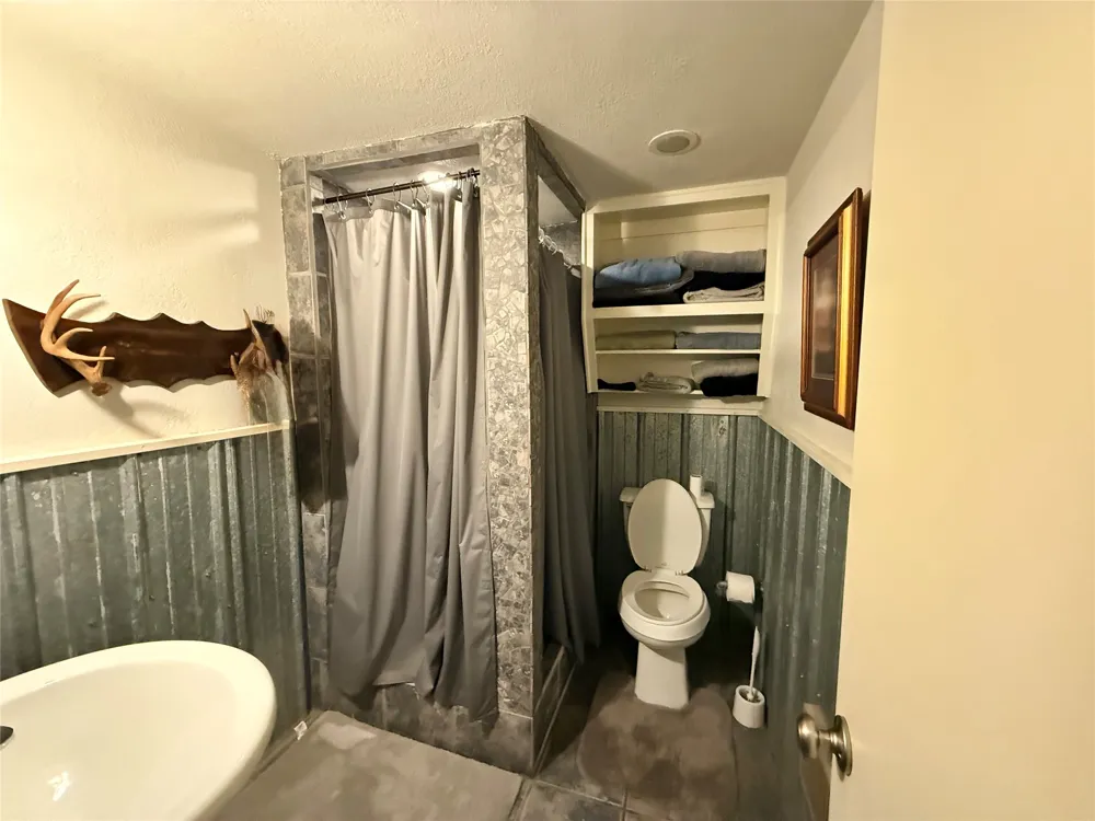 351 Bosque Bend Lane China Spring, TX 76633