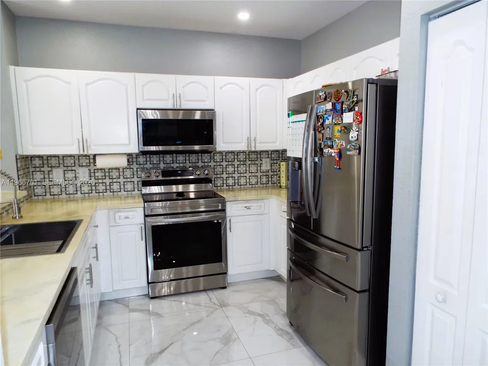 21470 SW 85th Path Cutler Bay, FL 33189