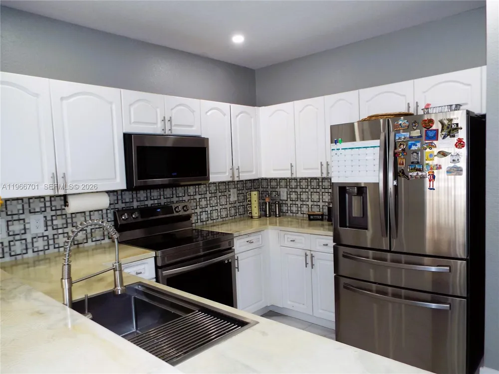 21470 SW 85th Path Cutler Bay, FL 33189